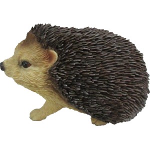 Detailreiche Deko-Figur Igelkind, 10 cm, aus Polystone für den Garten.