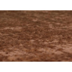 Detailaufnahme des Chenille-Stoffbezugs vom Relaxsessel C76 in Hellbraun.
