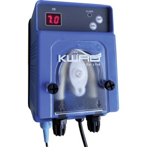 Chemoform Aqua pH-Dosieranlage zur Poolpflege mit digitaler Anzeige und Zubehör.