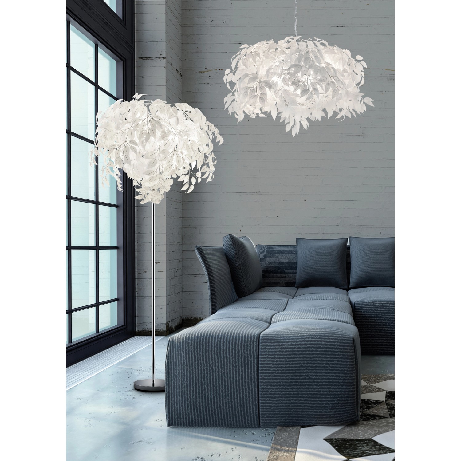 Moderne Reality Pendelleuchte Leavy in Chrom mit Blätter-Optik, 70x70x150cm.