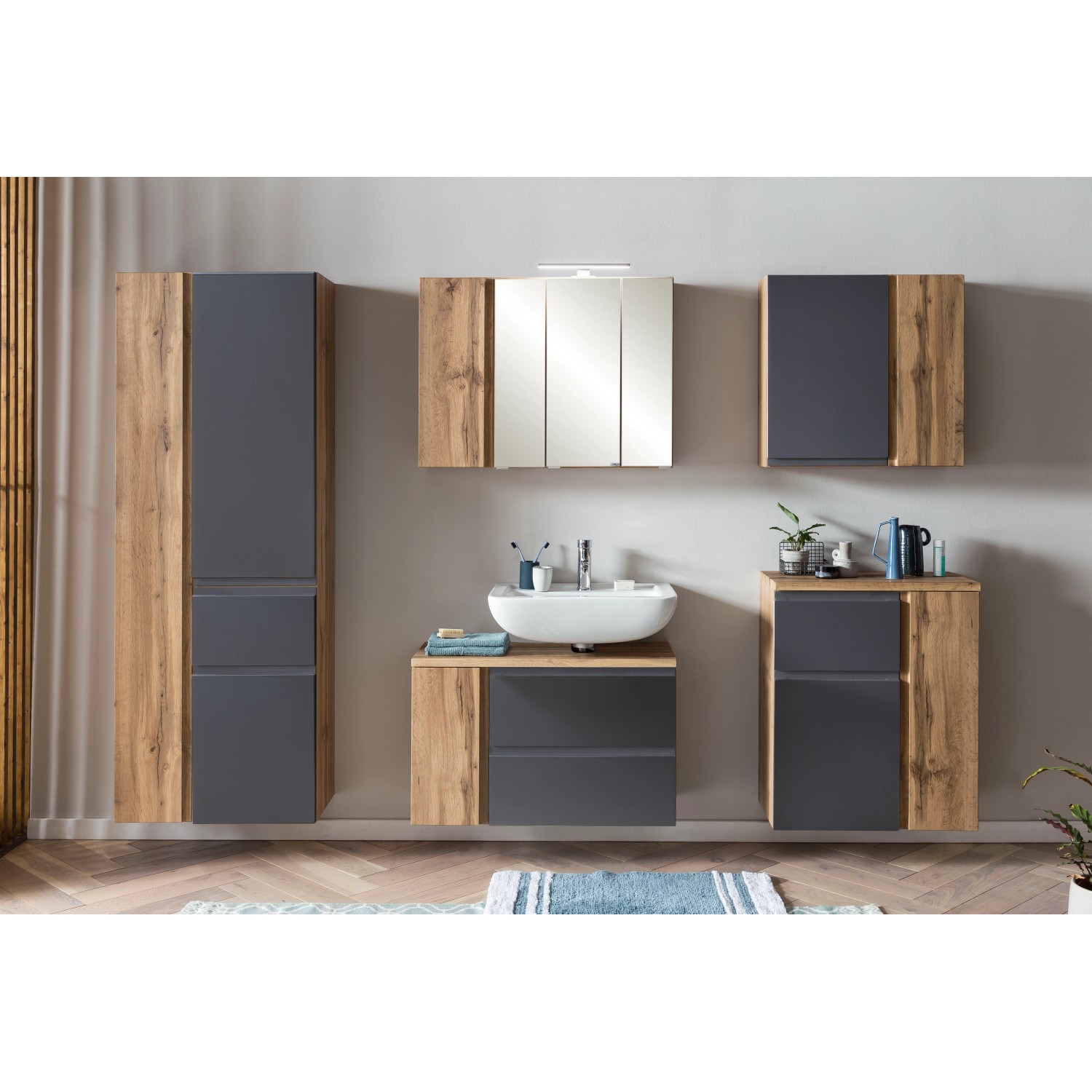 Badmöbel-Set Ancona: Hängeschrank in Grau-Wotaneiche, Waschbecken und Spiegelschrank für modernes Bad.