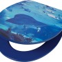 baliv WC-Sitz Batali mit Ozean-Motiv und Absenkautomatik. MDF Holzkern, blaue Brille.