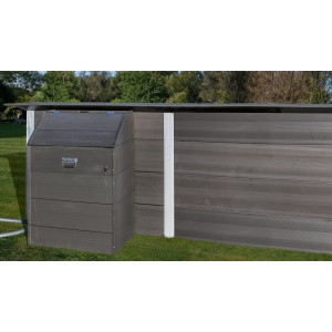 Gre Technikraum für Avantgarde Composite Pools (124 cm Höhe) zur Aufbewahrung von Poolzubehör.
