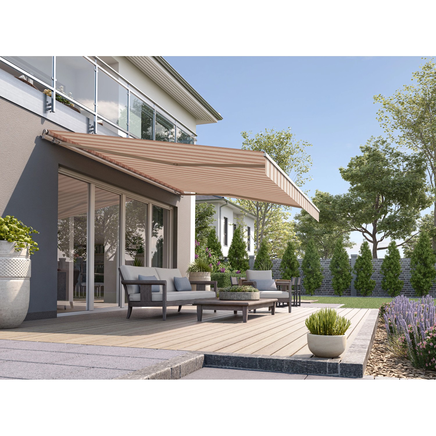 Braun-beige Gelenkarmmarkise Classic (300x200cm) spendet Schatten auf der Terrasse.