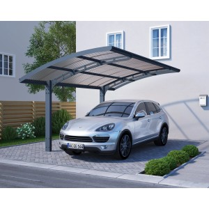 Moderner Palram Canopia Carport Arizone Wave mit Auto. Gebogene, transparente Dachplatten und anthrazitfarbene Aluminiumkonstruktion.