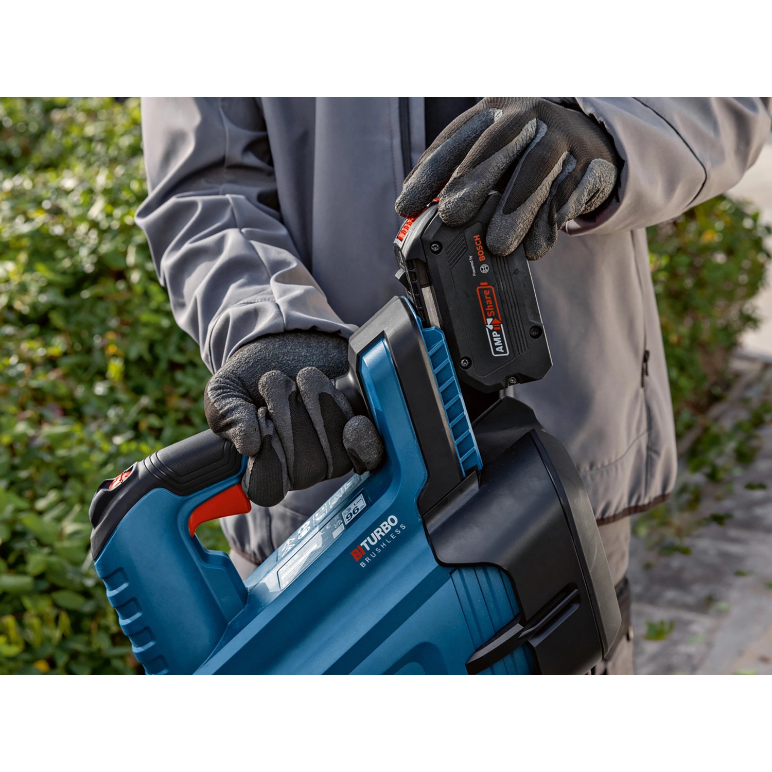 Bosch Professional AkkuLaubbläser GBL 18V750 Solo kaufen bei OBI