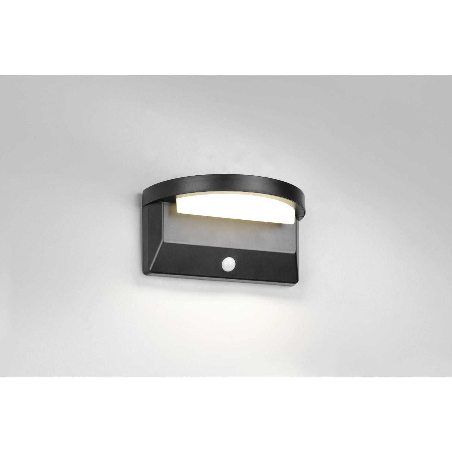 Moderne, schwarze Reality LED Solar-Wandleuchte Moro mit Bewegungsmelder für den Außenbereich.