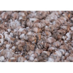 Detailaufnahme: Andiamo Stufenmatte Leo Braun, selbstklebend, 15er Set, Treppenschutz.