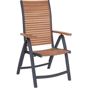 Klappsessel Bonlee mit Holzlatten und verstellbarer Rückenlehne für Garten oder Balkon.