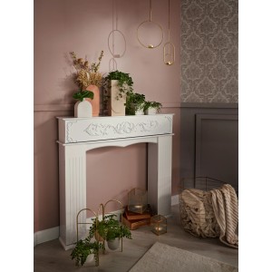 Hängender, goldfarbener Teelichthalter im Modern Antique Design, 42x24,5x38 cm.