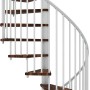 Minka Spindeltreppe Spiral Smart, Walnussfarbene Holzstufen, weißes Metallgeländer.
