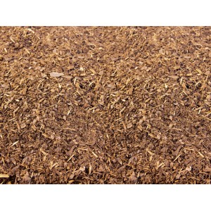 Nahaufnahme von OBI Rosenmulch, feine Nadelholzrinde für Rosenbeete, 2.295 l Palette.