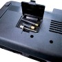 Mini-Luftkompressor KPS-7/12 A mit Zubehör im Fach, geeignet zur Pannenhilfe.