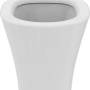 Weißes Ideal Standard Stand-WC Connect Air Tiefspüler, spülrandlos mit AquaBlade Technologie.