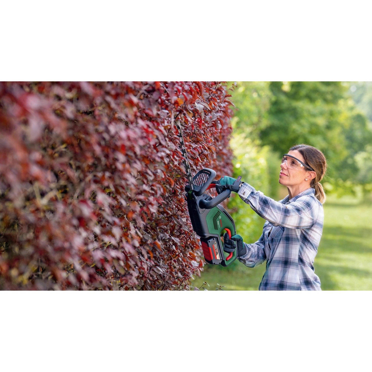 Bosch AkkuHeckenschere UniversalHedgeCut 36V5524 inkl. Akku und