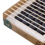 Einweg Casus Grill aus Pappe, Bambus und Lavasteinen, ideal für unterwegs.