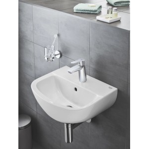 Grohe Handwaschbecken Bau Keramik, 45 cm, weiß, für Gäste-WC, mit Armatur und Überlauf.