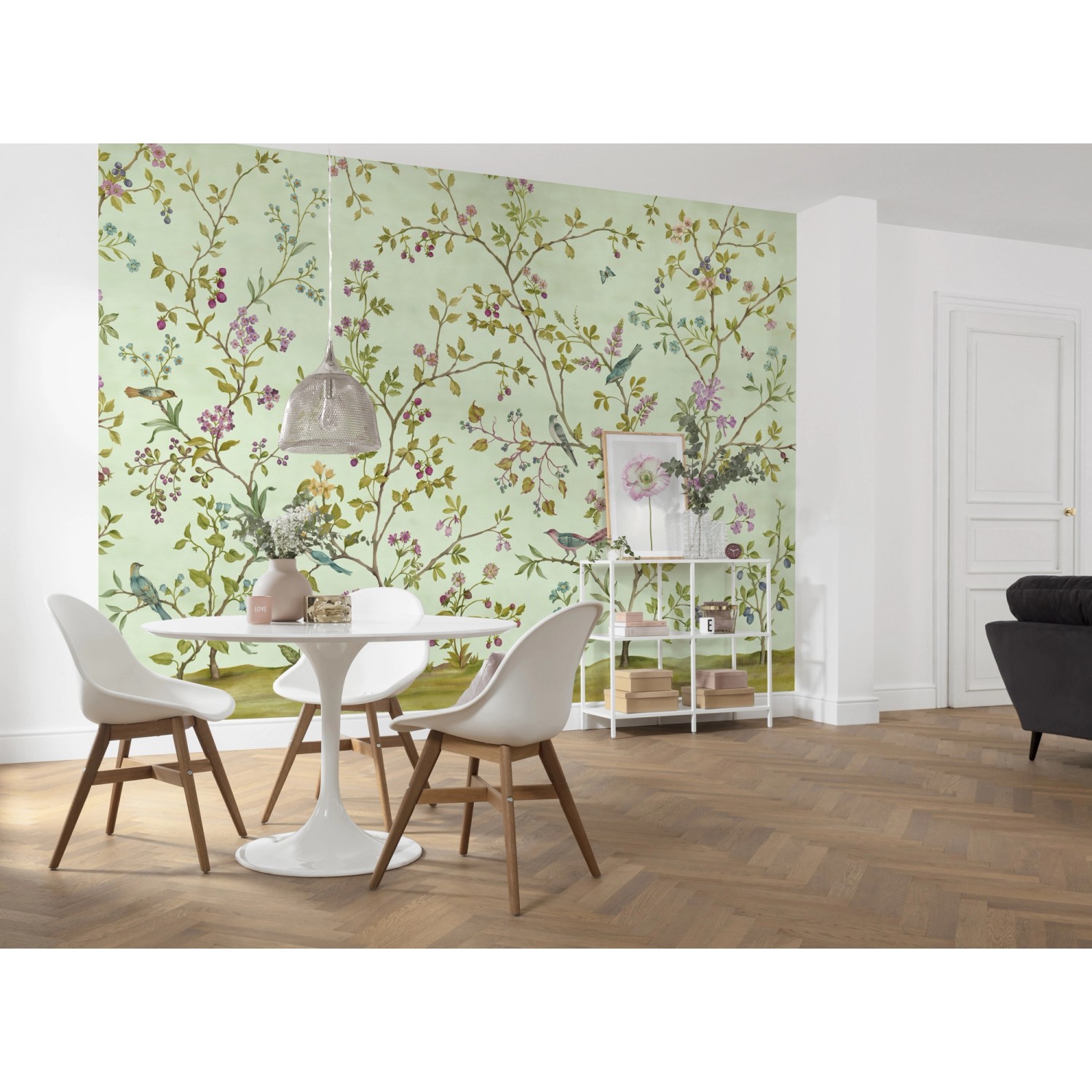 Komar Vliesfototapete Oiseaux du Paradis im Esszimmer mit floralem Vogelmuster.