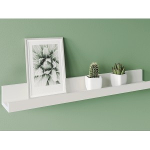 Mattweiße Fotoleiste Bix (60 cm) mit Bilderrahmen und kleinen Topfpflanzen an grüner Wand.