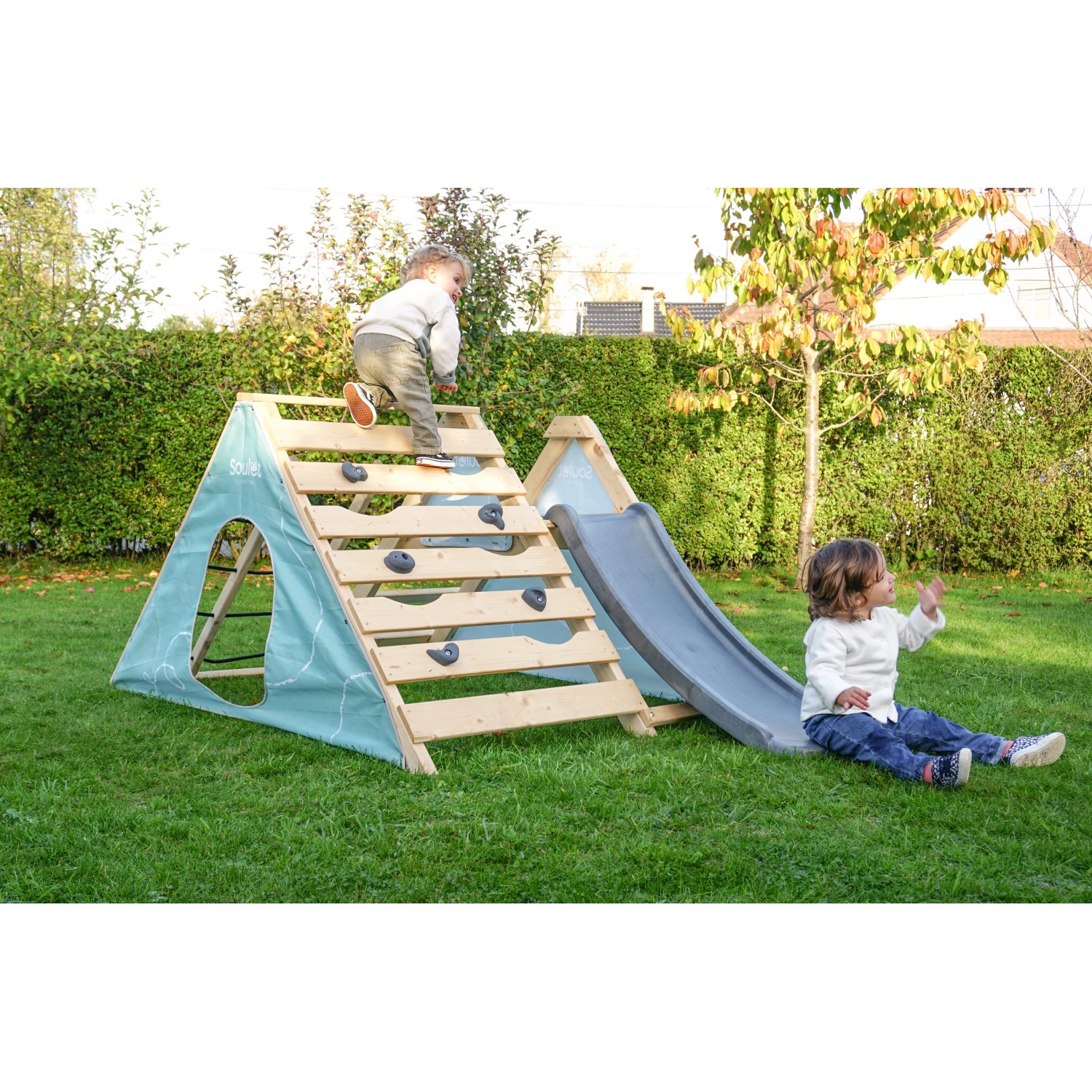 Soulet Kletterturm Hercules mit Rutsche und Kletterwand für Kinder ab 18 Monaten.