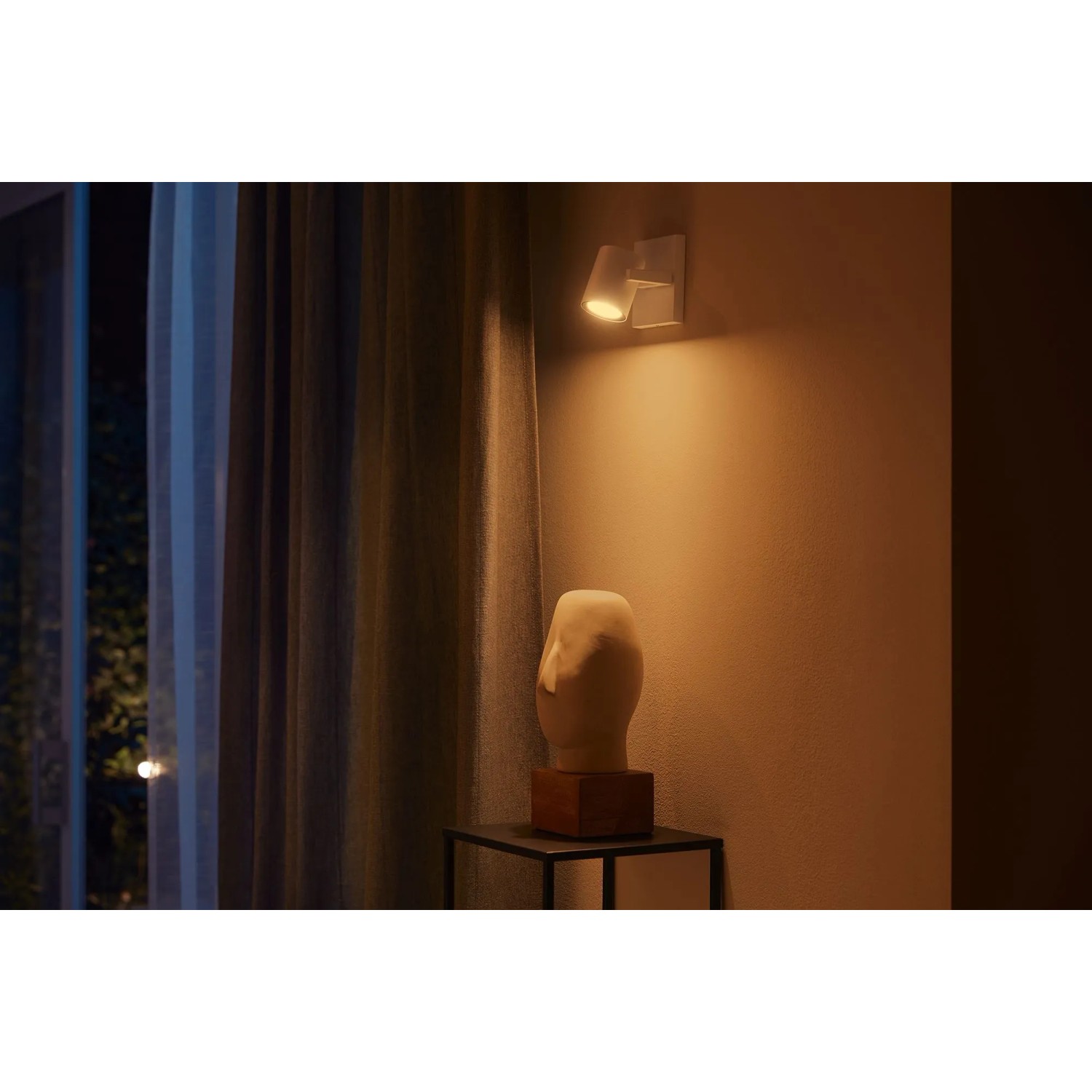Philips Hue Smart-LED-Deckenleuchte Argenta White & Color Ambiance 1er Spot_4