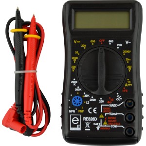 Schwarzes E2 Elektro Multimeterdigital9 CAT III mit Messleitungen für präzise Messungen.