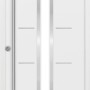 Weiße Sicherheits-Haustür ThermoSpace Milano Prime RC2 mit Edelstahlgriff und Glaseinsatz.