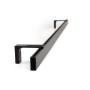 Schwarze 1-läufige Gardinenschiene aus Aluminium im modernen Loft-Design mit Halterungen.