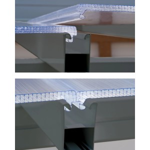 Detailaufnahme: Palram Canopia SanRemo Wintergarten, Hohlkammerplatten und Aluminiumrahmen.