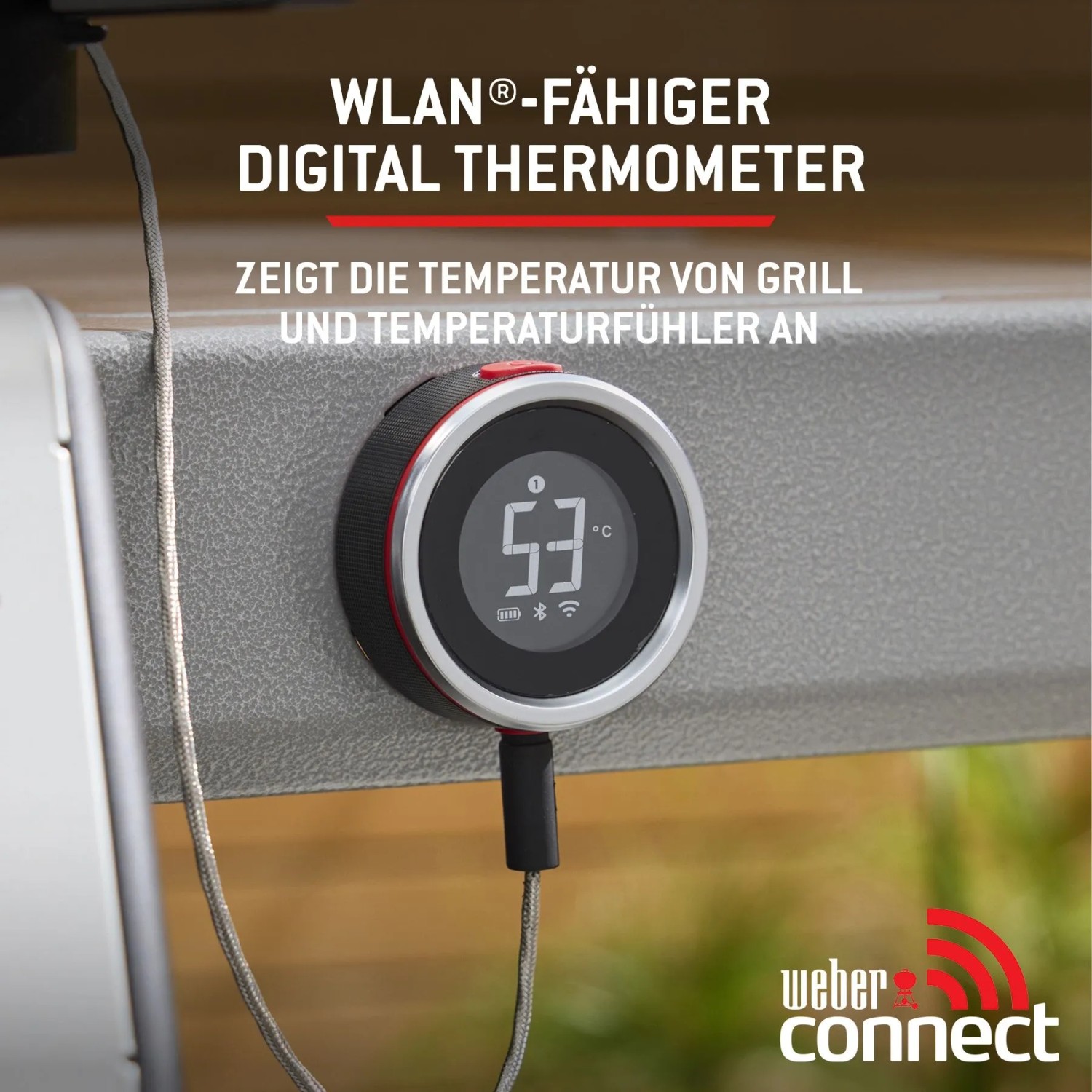 Detailaufnahme des Weber Connect Digitalthermometers am Gasgrill Spirit EX-435.