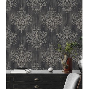Vliestapete mit Barock Kronleuchter Muster in Grau und Schwarz.