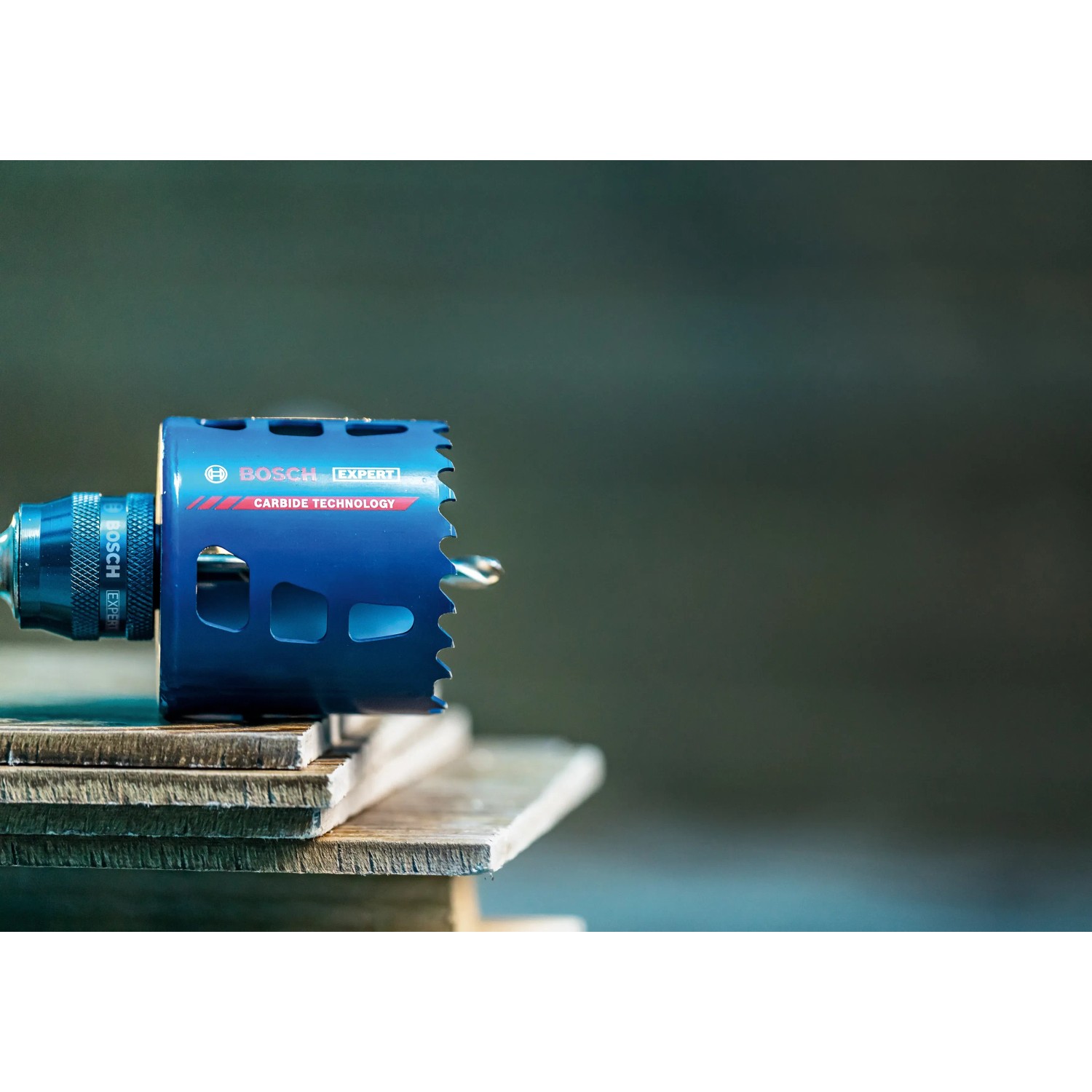 Bosch Expert Lochsäge Tough Material, Ø 51 mm, blau, mit Power Change Plus Adapter.