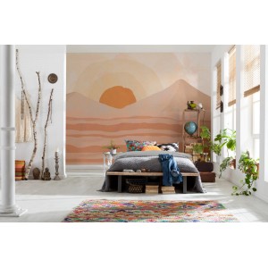 Komar Vlies Fototapete Sabbia 400x280 cm im Schlafzimmer mit Wüstenmotiv.