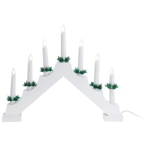Weißer LED-Lichterbogen aus Holz mit 7 Kerzen für die Weihnachtsdekoration.