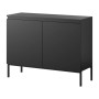 Selsey Sideboard Bemmi 100 cm, schwarz, mit 2 Türen und schwarzen Metallbeinen, matt.