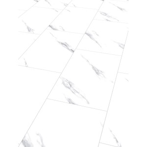 Check One Click-Vinylboden Alsberg Marmor, weiße Fliesenoptik mit grauer Maserung.