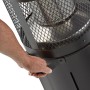Detailaufnahme: Enders Terrassenheizer Polo Black 2.0 mit Hand am Griff.