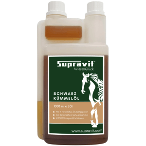 Supravit Schwarzkümmelöl Liquid für Pferde, 1L. Braunes Öl in praktischer Dosierflasche mit grünem Etikett, Pferdemotiv.