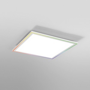 Quadratische Ledvance Smart+ WiFi Panelleuchte Planon Plus mit RGBTW Farbwechsel, montiert an der Decke.