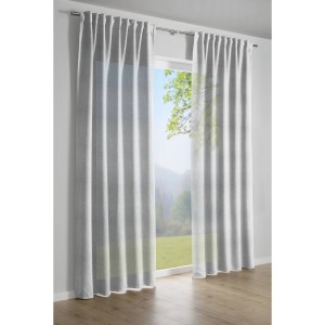 Grauer Bennetti Schal mit Gardinenband, Jacquard-Voile, 140x245 cm, vor Fenster mit Ausblick.