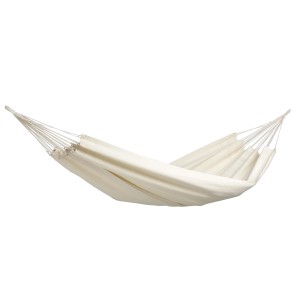 Naturfarbene Hängematte Barbados ohne Stab, 230x150 cm, ideal zum Entspannen im Garten.