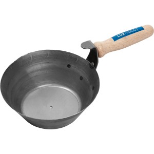 LUX Gipserpfanne Classic, Ø 170 mm, aus Carbonstahl mit Holzgriff zum Anrühren von Gips.