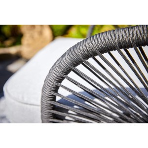 Detailaufnahme: Anthrazitfarbene Seilbespannung des Lounge-Sets Edna.