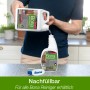 Bona Stein-, Fliesen- und Laminatreiniger Spray wird in eine 1 l Sprühflasche nachgefüllt.