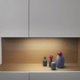 LEDVANCE Cabinet Corner LED-Unterbauleuchte, 35 cm, warmweißes Licht unter Küchenschrank.