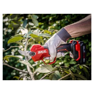 Skil Akku-Astschere 0620CA XP Bürstenlos 28 mm ohne Akku und Ladegerät