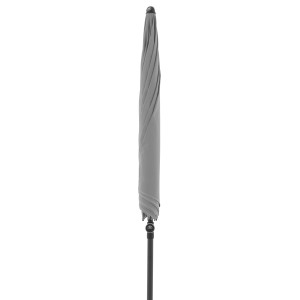 Geschlossener, hellgrauer Doppler Marktschirm (Ø 208 cm) mit Handöffner.