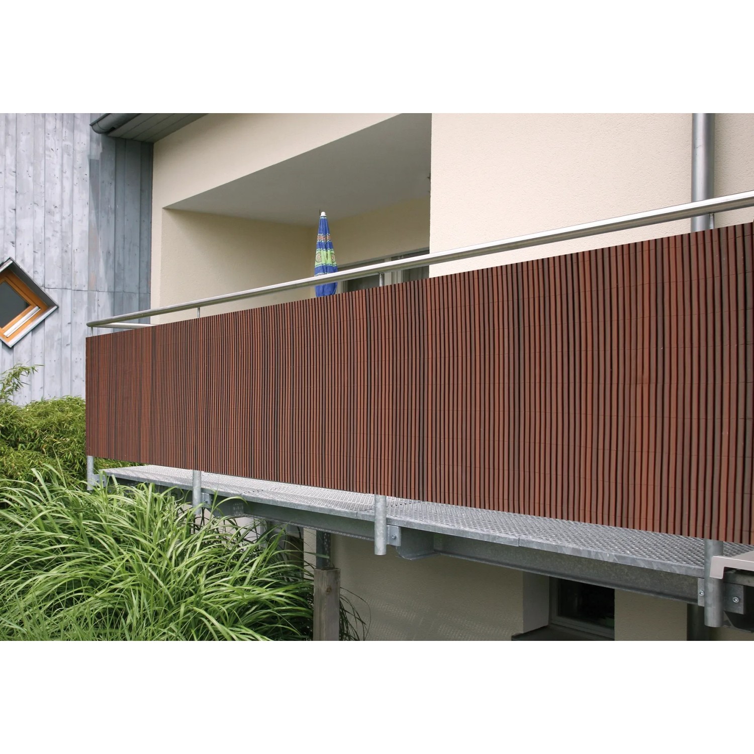 Balkonverkleidung Comfort Braun mit Struktur 180 cm x 300 cm kaufen bei OBI