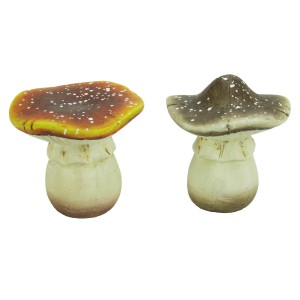 Zwei Deko-Pilze aus Keramik, braun-beige, 5,5 cm hoch, für herbstliche Dekoration.