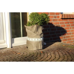 Graue Videx Jutefilzmatte (50x150 cm) zum Schutz von Pflanzen im Garten.